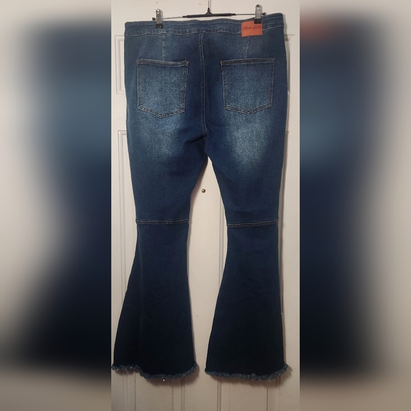 Home Folk Distressed Bell Bottom Jeans Size 20 - Picture 2 of 5